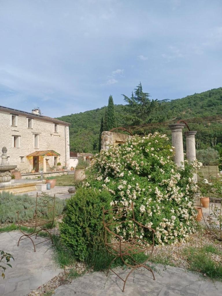 Bastide De Mazan Hotel Riez Exterior foto