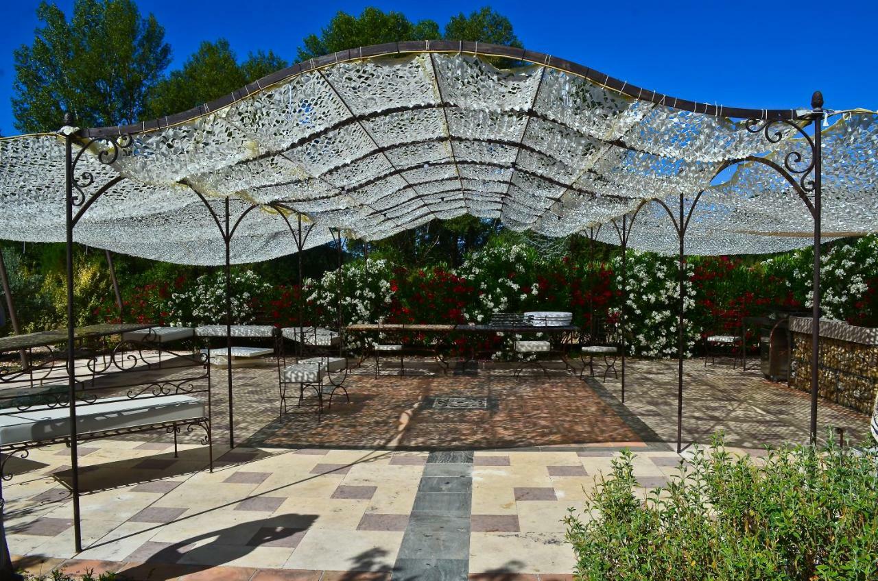 Bastide De Mazan Hotel Riez Exterior foto